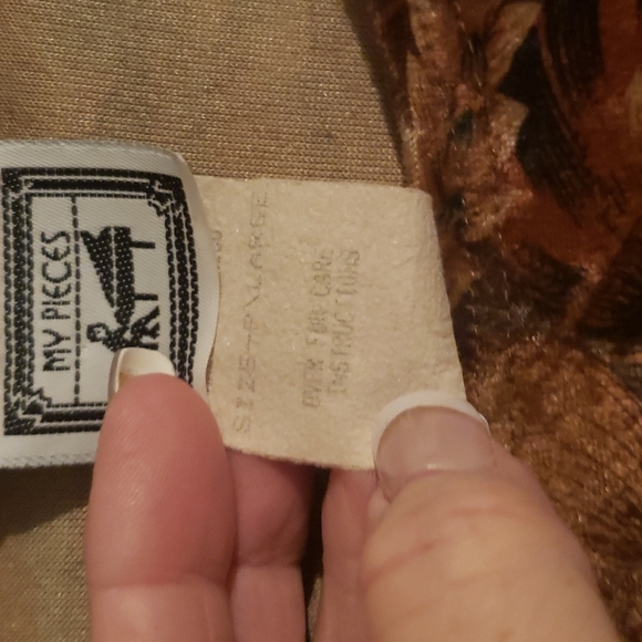 Animal jungle print long sleeve top large - Picture 3 of 6